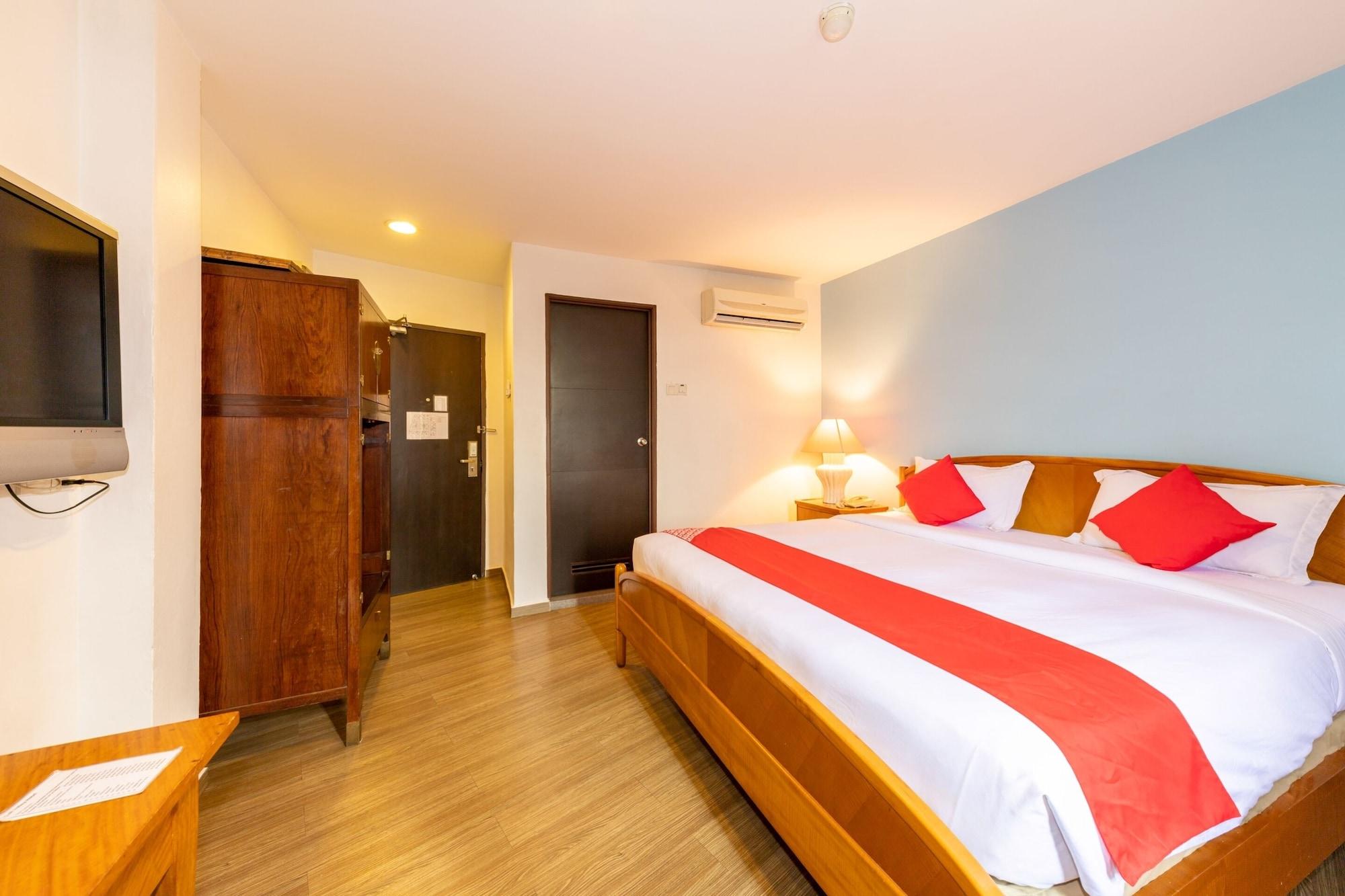 ג'והור בהרו Oyo 430 Oak Valley Boutique Hotel מראה חיצוני תמונה