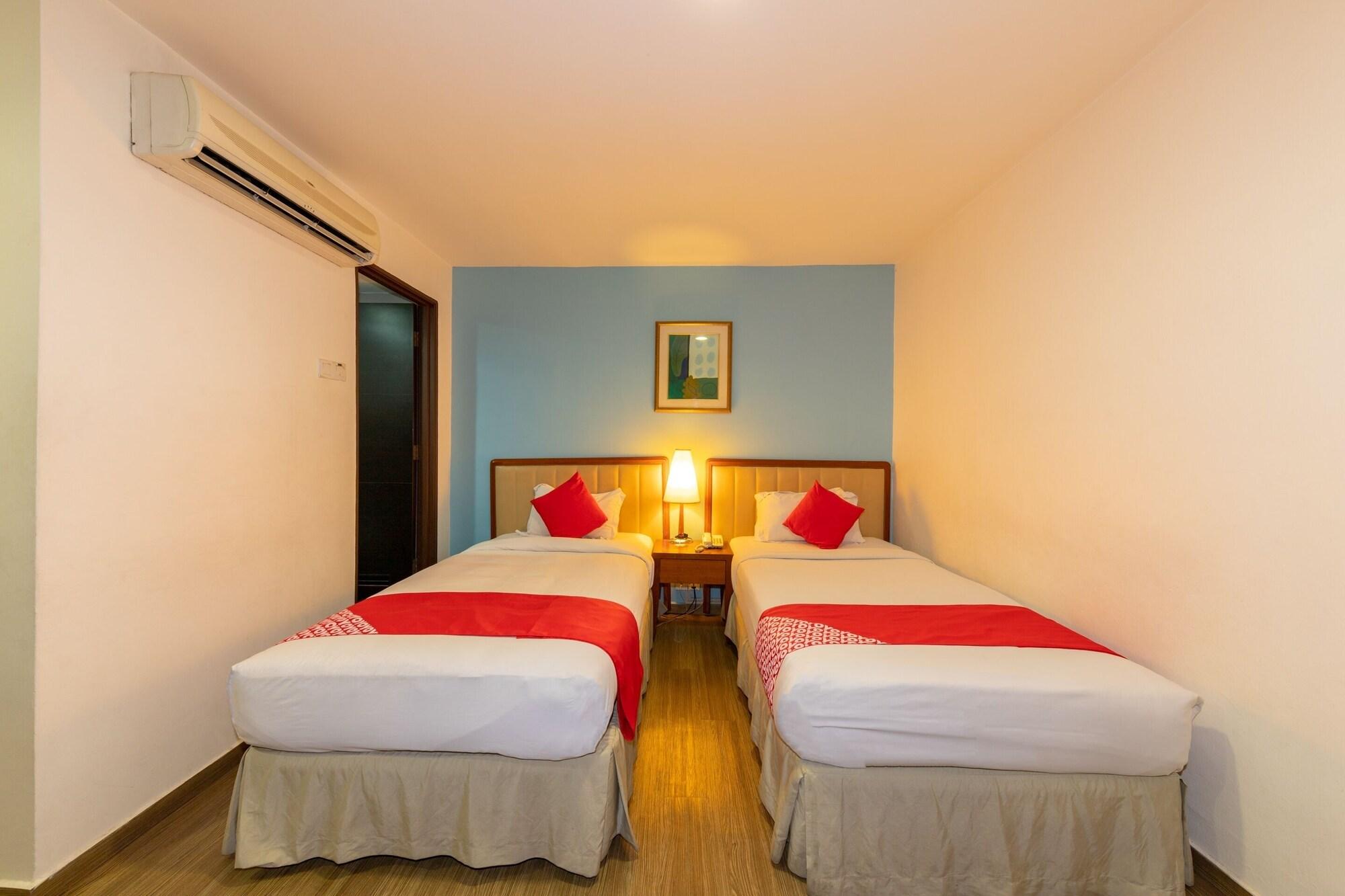 ג'והור בהרו Oyo 430 Oak Valley Boutique Hotel מראה חיצוני תמונה