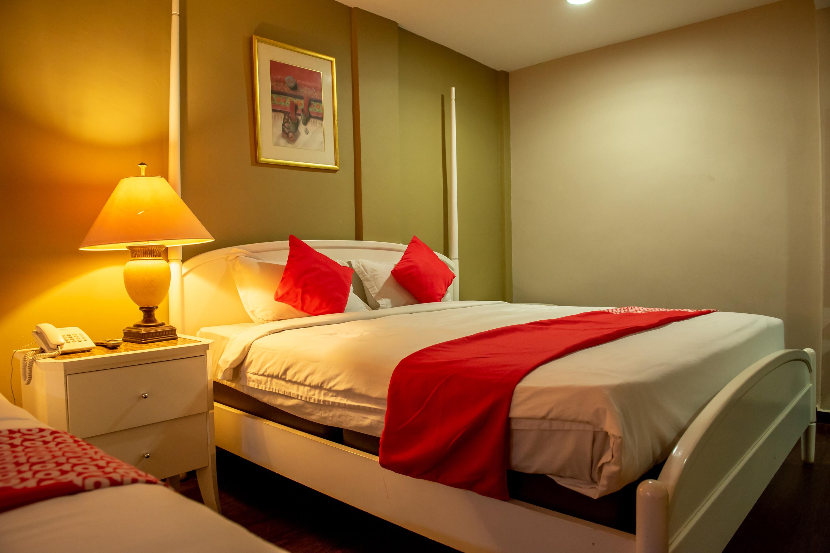 ג'והור בהרו Oyo 430 Oak Valley Boutique Hotel מראה חיצוני תמונה