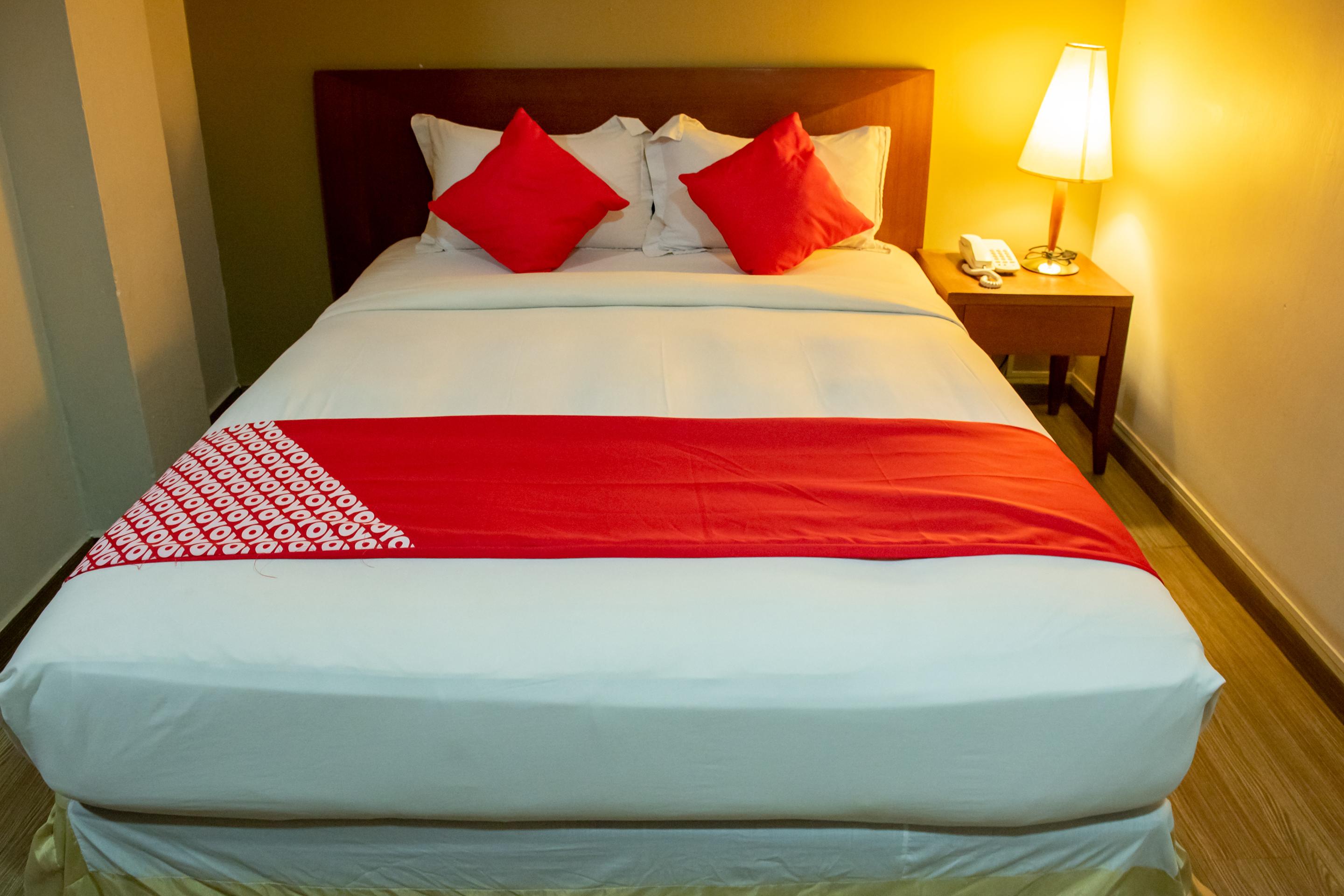 ג'והור בהרו Oyo 430 Oak Valley Boutique Hotel מראה חיצוני תמונה